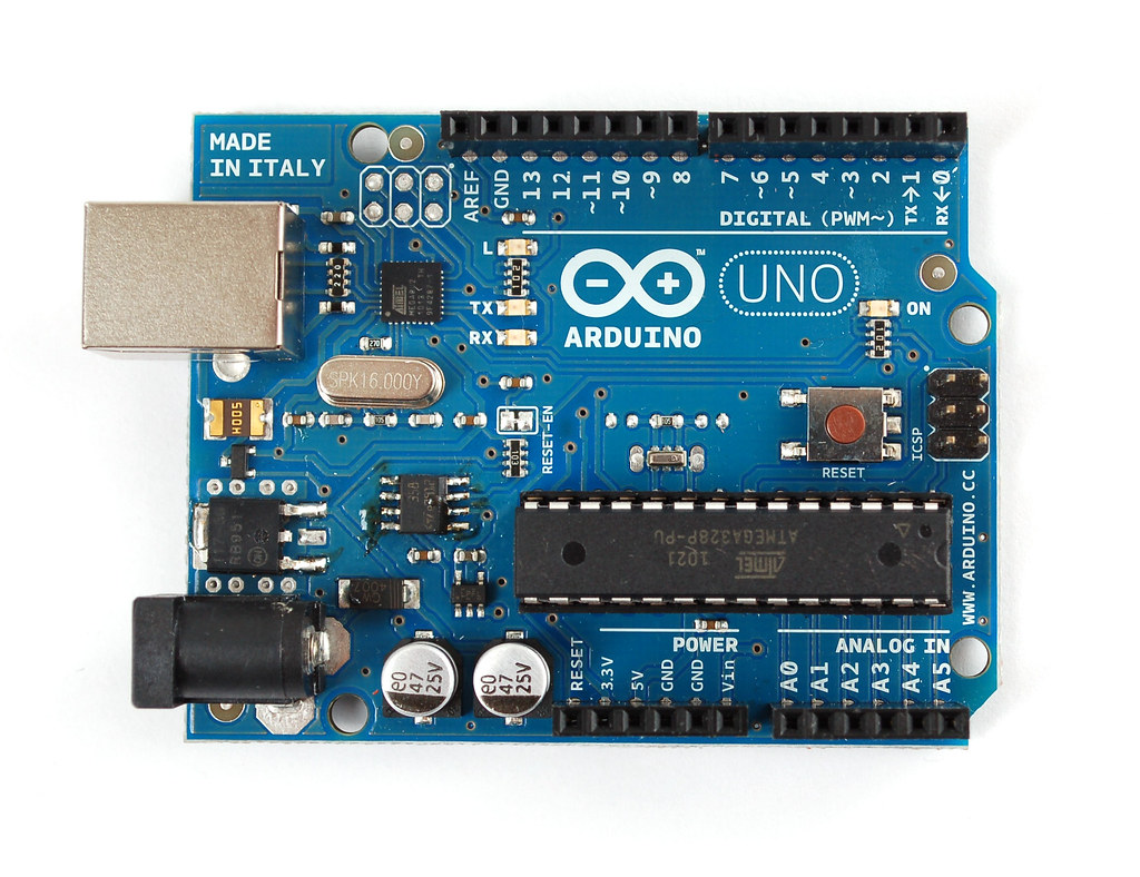 Arduino UNO